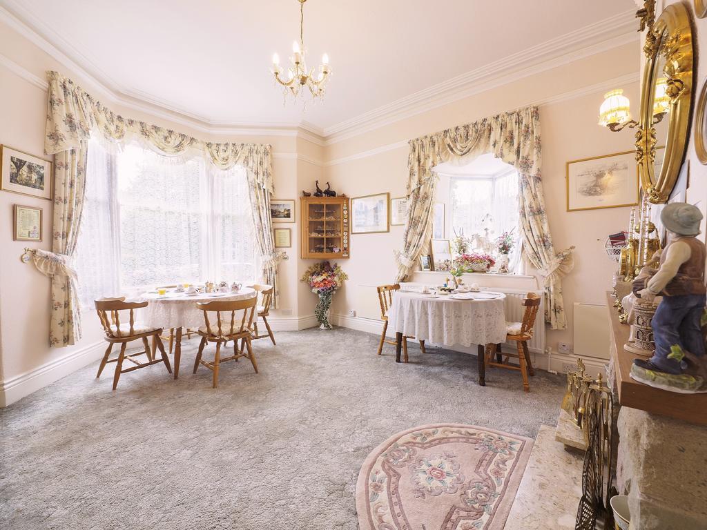 בקסטון Braemar Guest House מראה חיצוני תמונה